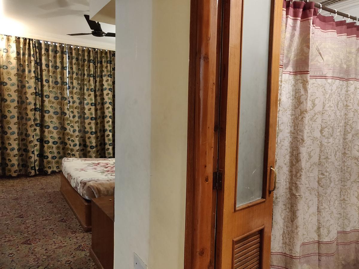 Hotel Premier Jammu Extérieur photo